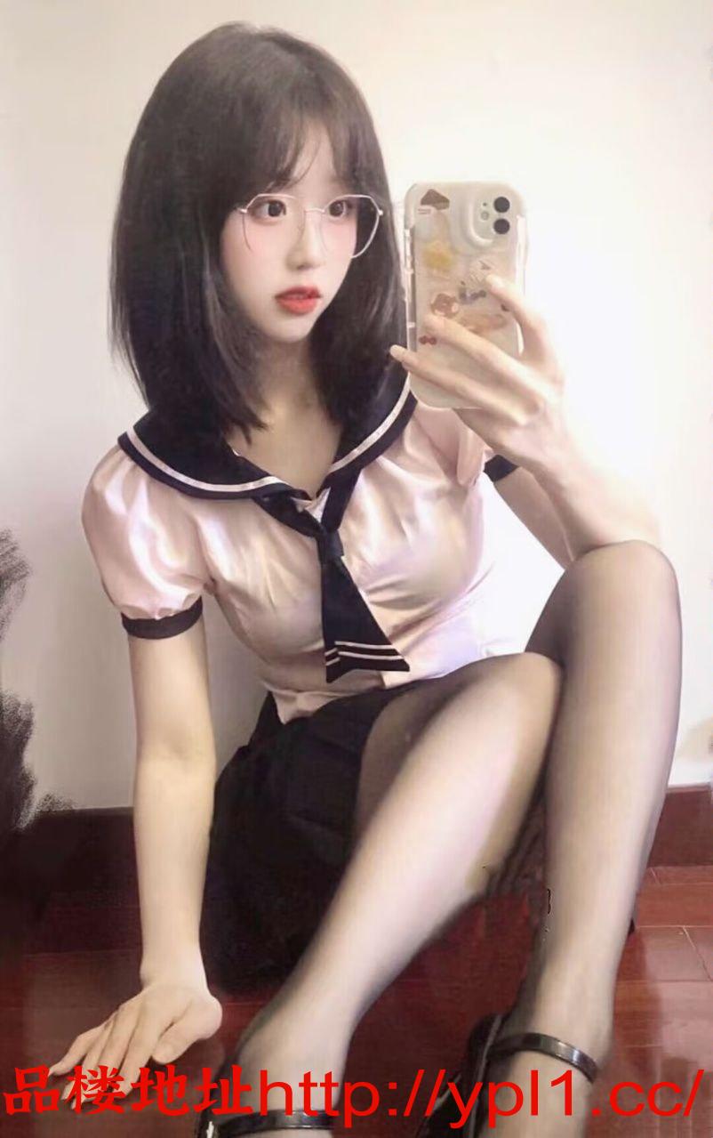 0154f0bdf1809247b9145c477f5d921e.jpg
